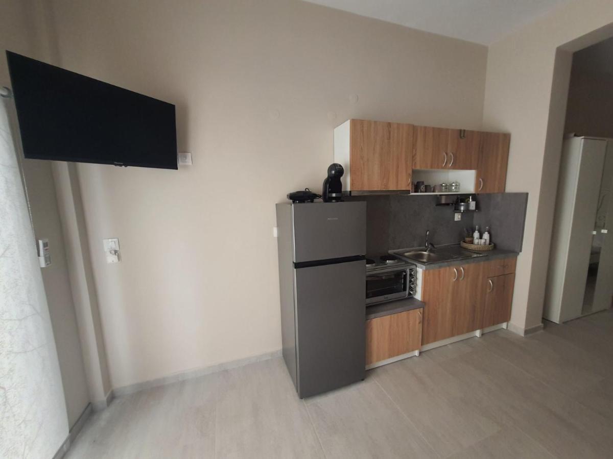 New ,50m From The Sea At Nea Irakleia. Appartement Nea Irakleia
